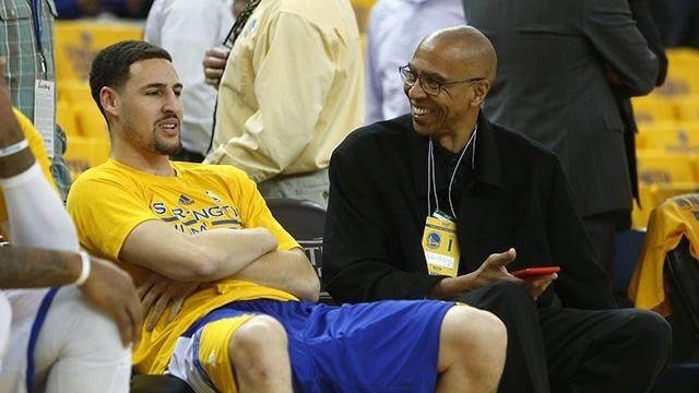 U19中国女排3-0比利时，关键换人实现超级逆转，稳居积分榜第二（U19中国女排3-0横扫比利时，关键换人掀起大逆转，稳居积分榜次席）