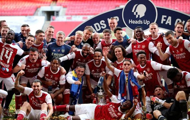 米罗&OG今日无缘出战黄蜂，布朗：OG正朝着正确方向前进（米罗与OG缺席今日战黄蜂，布朗：OG恢复走在正轨）