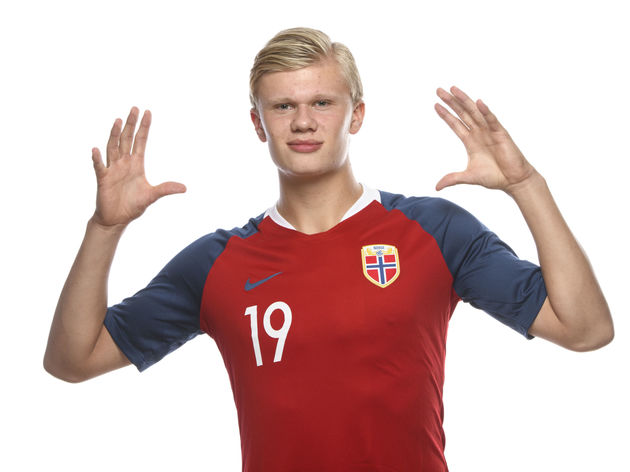 意甲主帅年薪榜：孔蒂、阿莱格里前2，斯帕莱蒂第4，齐沃第8（意甲主帅薪酬排名：孔蒂、阿莱格里包揽前二，斯帕莱蒂居第4，齐沃第8）