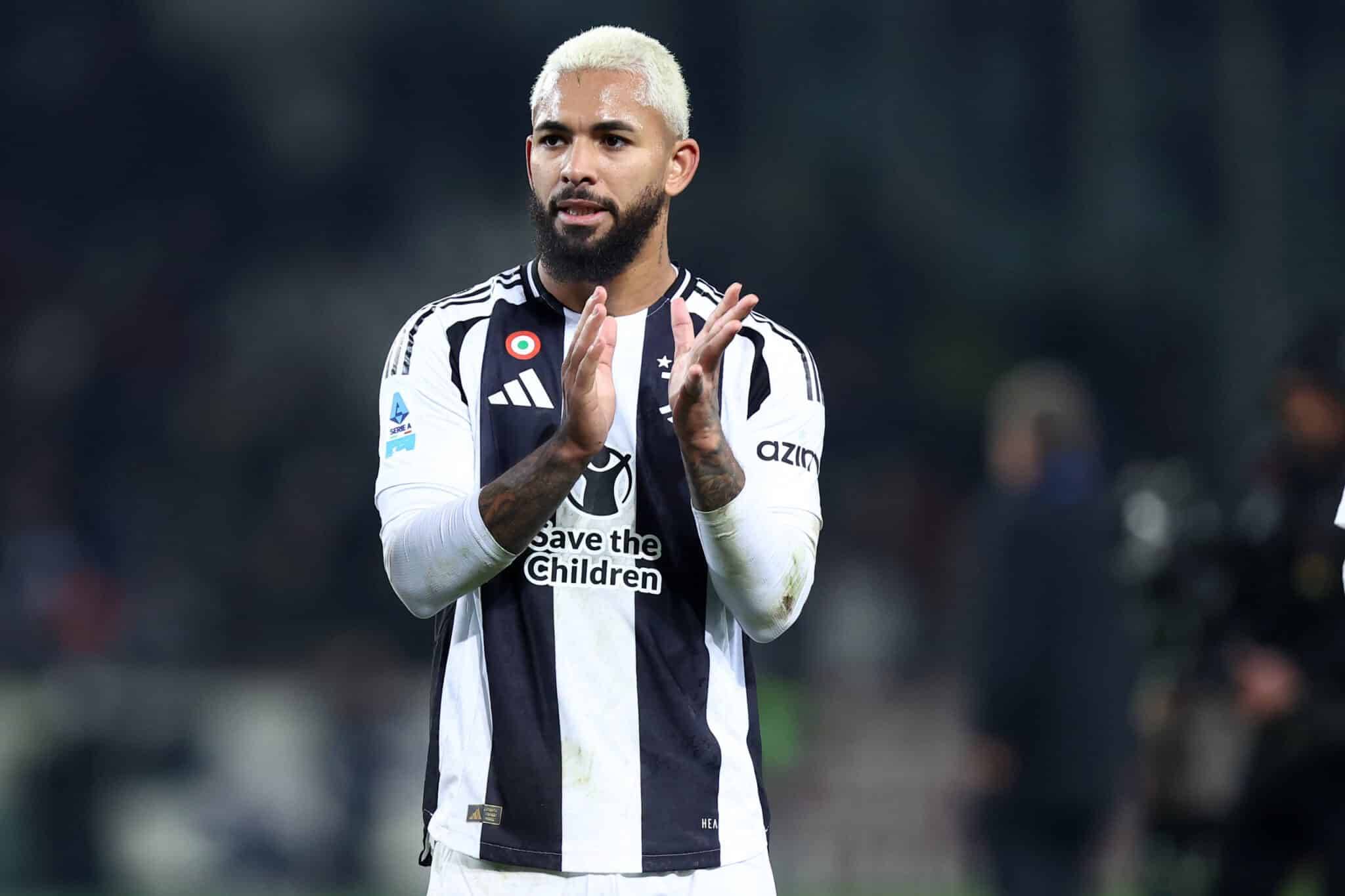 记者：曼联赛季结束可清理11人，能节省出208万英镑周薪（记者：曼联赛季结束后或清洗11人，预计节省208万英镑周薪）