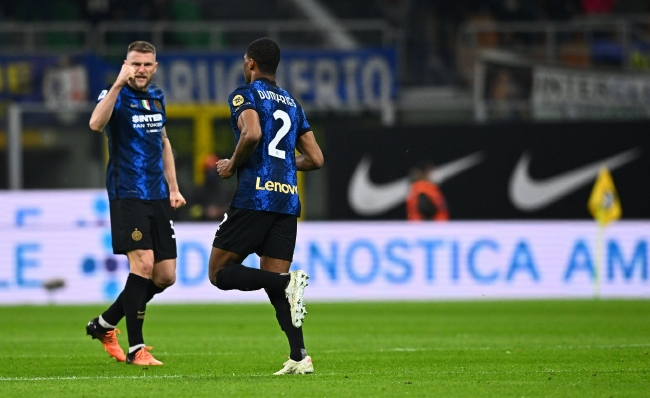 瑞士大名单：阿坎吉领衔，扎卡、科贝尔、恩多耶、R罗在列（瑞士公布大名单：阿坎吉领衔，扎卡、科贝尔、恩多耶、R罗入选）