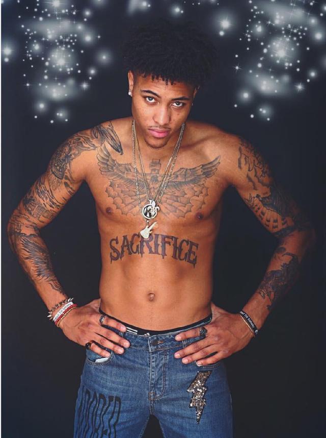 卢克·肖迎曼联生涯300场里程碑！前299场4球30助攻（卢克·肖达成曼联300场里程碑：前299战贡献4球30助攻）