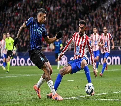 TA：巴萨上下都对梅西夜访诺坎普感到意外，他们无人参与此事（巴萨对梅西深夜现身诺坎普颇感意外，俱乐部未参与其中）