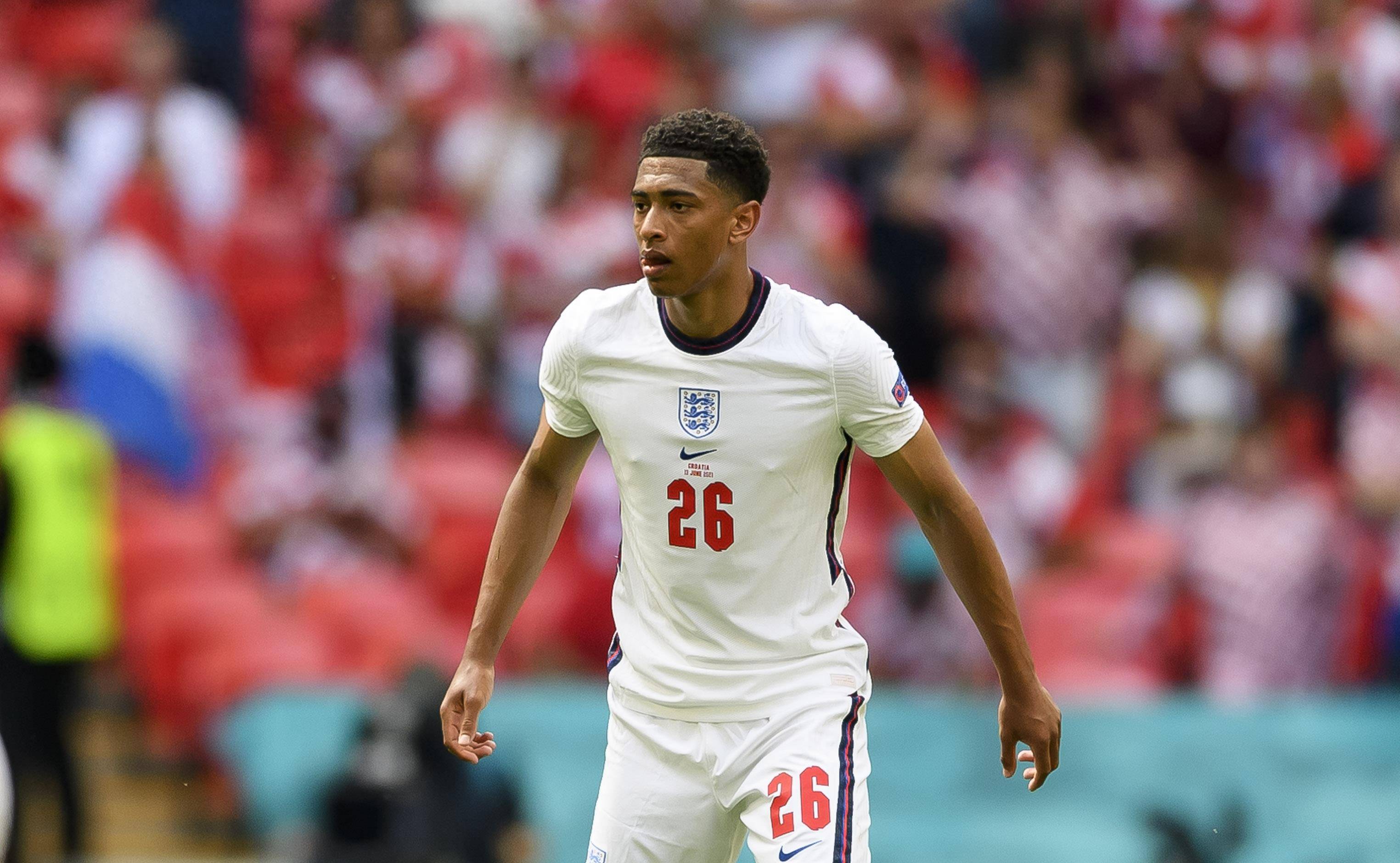 乔治谈39分生涯之夜：我的投篮怎么投怎么有，状态也特别好（乔治回顾39分巅峰夜：手感火热，投篮顺手，状态极佳）